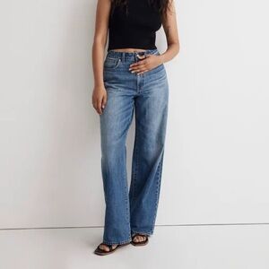 Madewell Petite Curvy Superwide-Leg Jeans